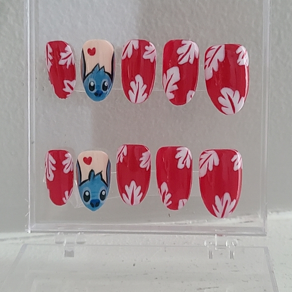 Stitch Disney Nails Made To Order - Picture 2 of 2